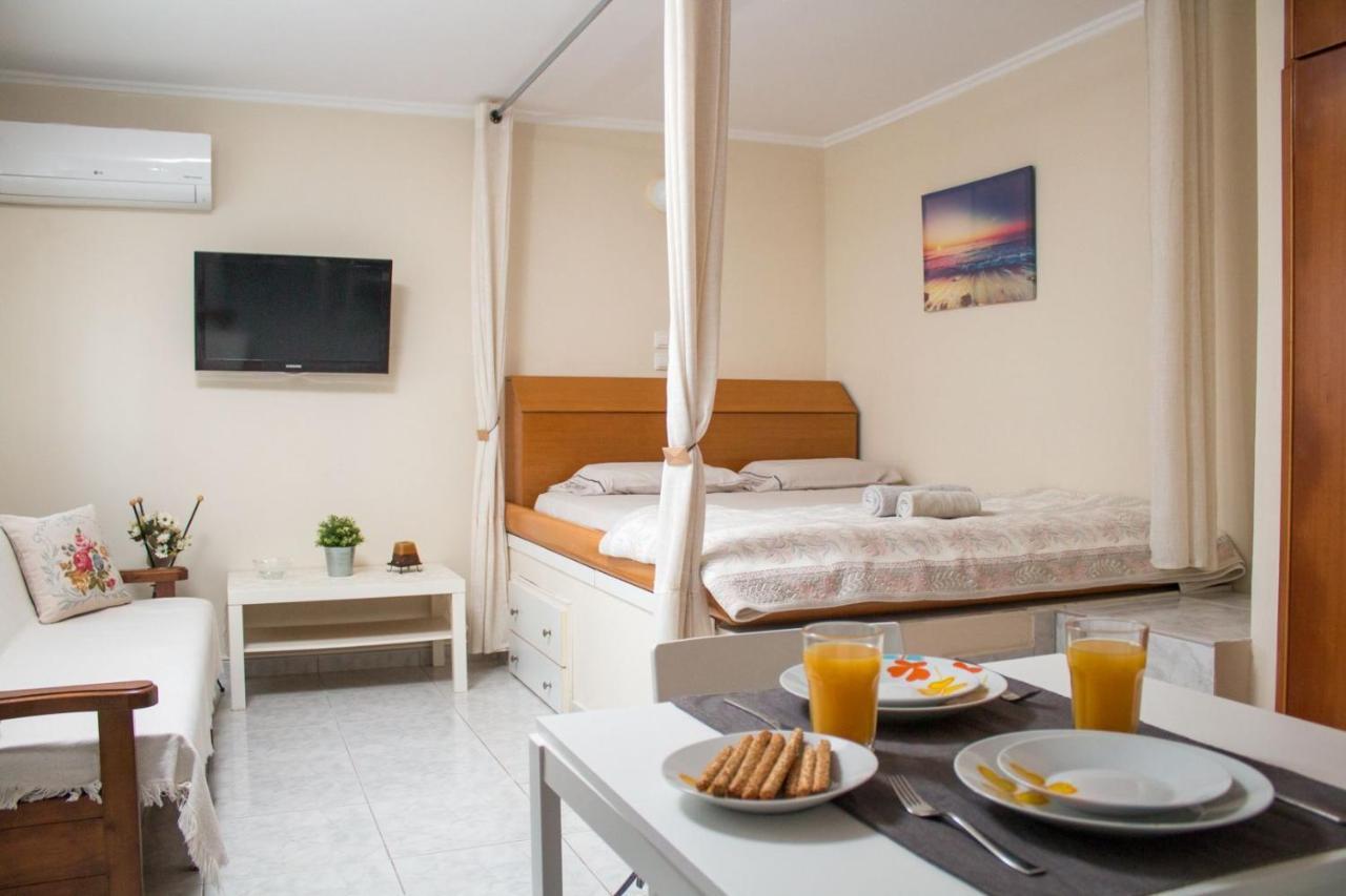 Maria'S Little Apartment Rhodes City エクステリア 写真
